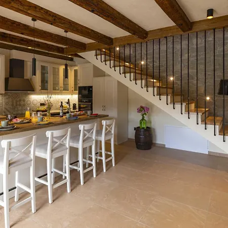 Casa Pintori Villa